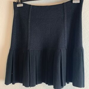 Black iisli skirt